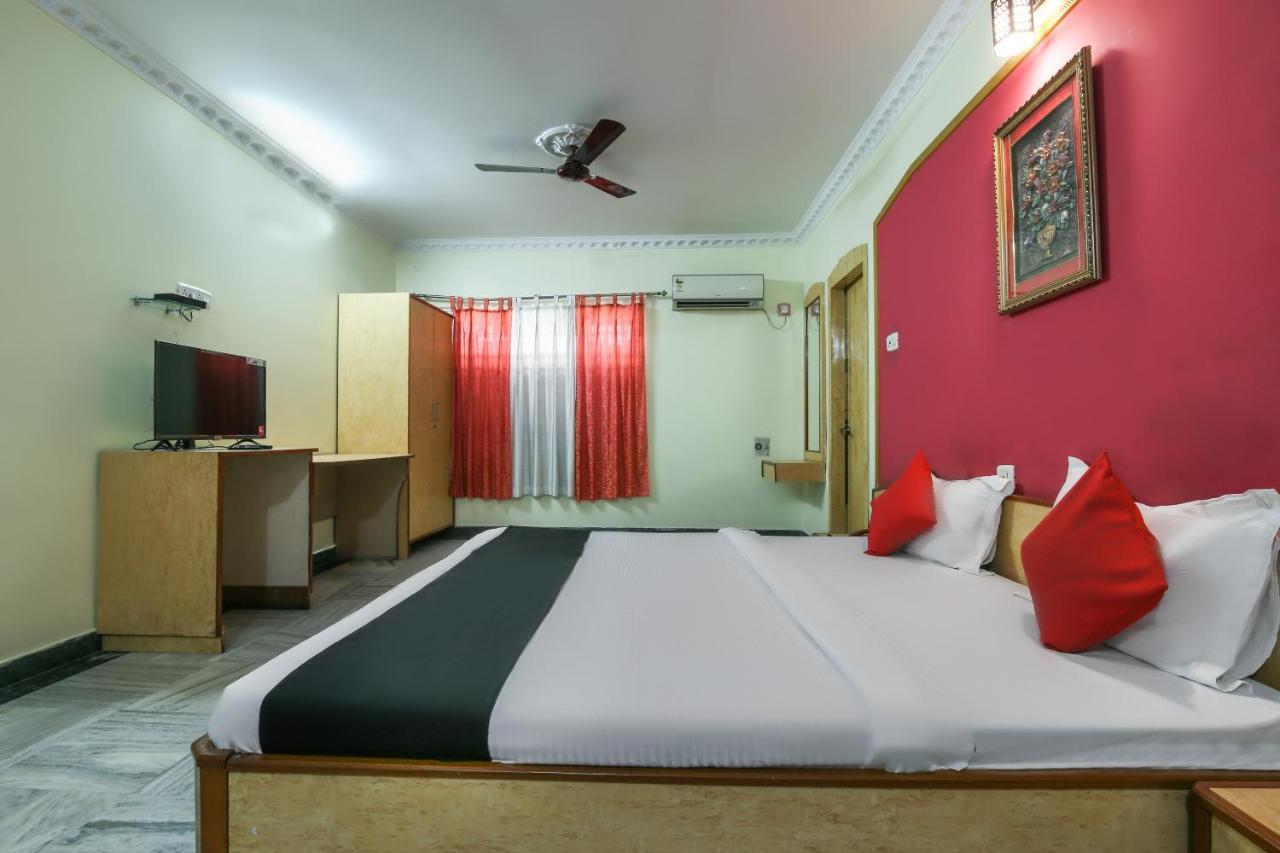 Capital O 65036 Hotel Siddhi Vinayak Dhanbād Zewnętrze zdjęcie