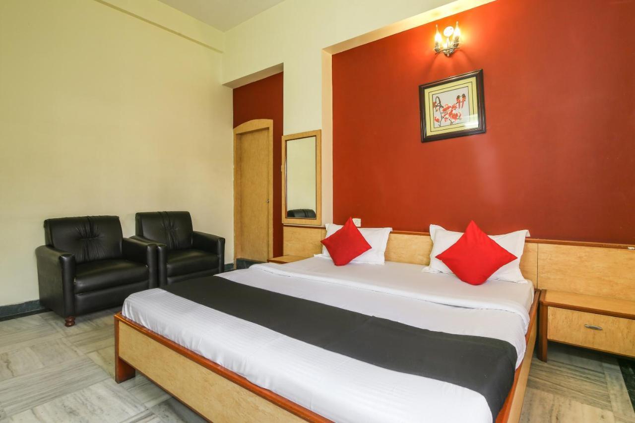 Capital O 65036 Hotel Siddhi Vinayak Dhanbād Zewnętrze zdjęcie