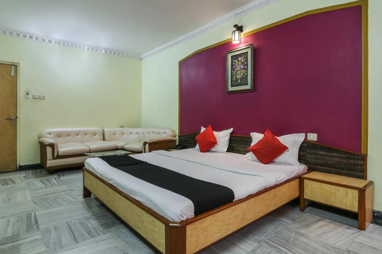 Capital O 65036 Hotel Siddhi Vinayak Dhanbād Zewnętrze zdjęcie