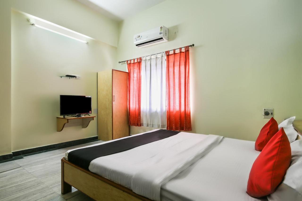Capital O 65036 Hotel Siddhi Vinayak Dhanbād Zewnętrze zdjęcie